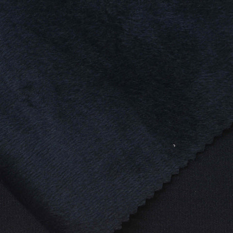 Black Velvet, Polyester