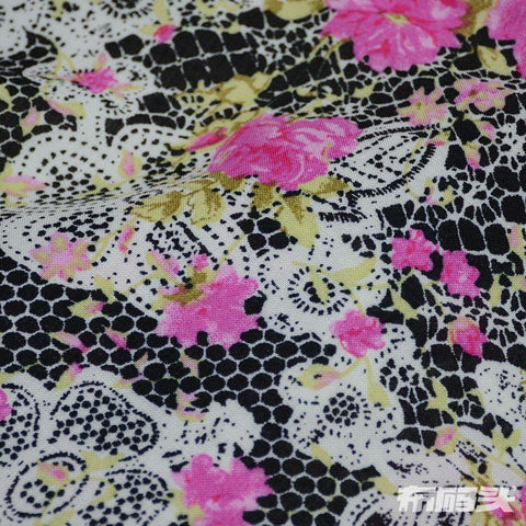 Pink Roses Woven, Viscose