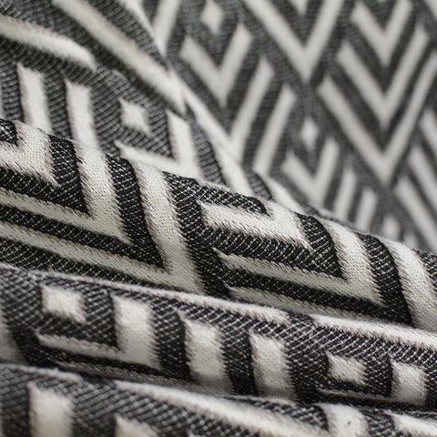 Black Geometric Jacquard, Polyester, 368 gsm
