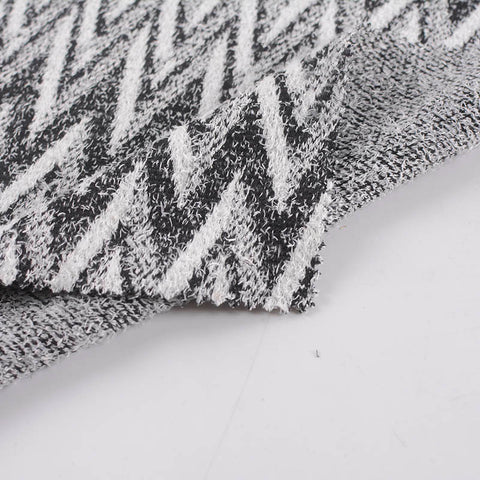 Black Zigzag Chunky Knit, Polyester, 370 gsm