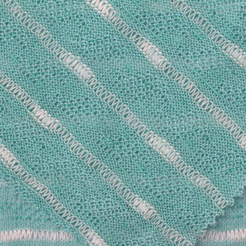 White Diagonal-Stripe Jacquard, 156 gsm