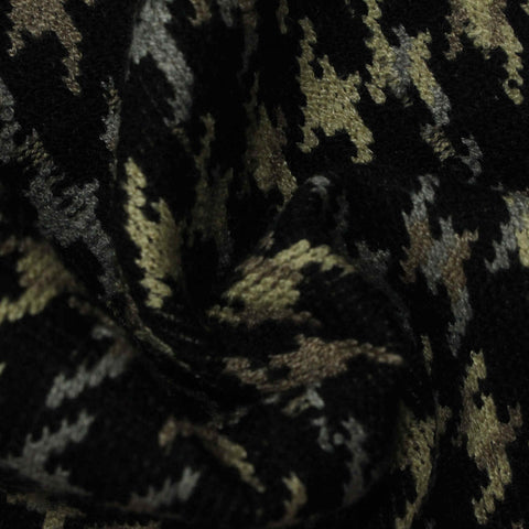 Black Houndstooth Chunky Knit, Viscose-Poly, 430 gsm