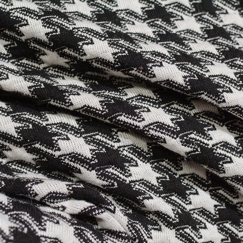 Black Houndstooth Chunky Knit, Polyester, 435 gsm