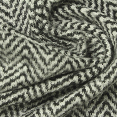 Black Chevron Chunky Knit, Viscose-Poly, 210 gsm