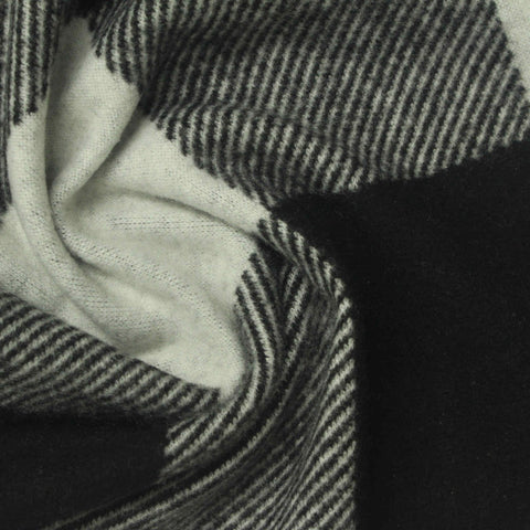 Black Check Jacquard, Poly-Viscose, 299 gsm