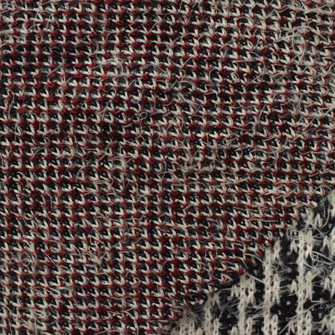 White Geometric Chunky Knit, Polyester, 445 gsm