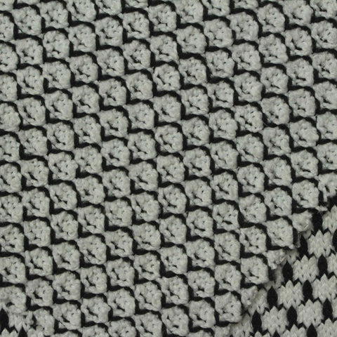 Black Houndstooth Chunky Knit, Polyester, 370 gsm, 166 cm