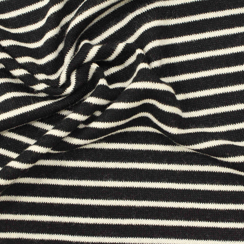 Black Horizontal-Stripe Chunky Knit, 180 gsm, 160 cm
