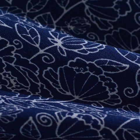 White Floral Woven, Viscose, 120 gsm
