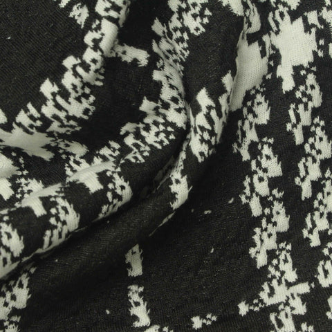 Black Houndstooth Jacquard, Polyester, 264 gsm