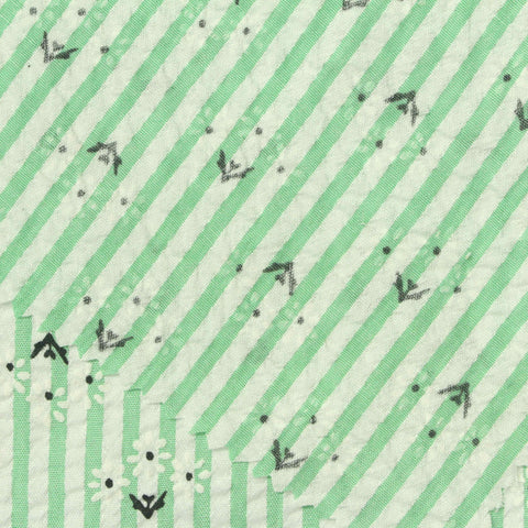 White Floral Seersucker, Polyester