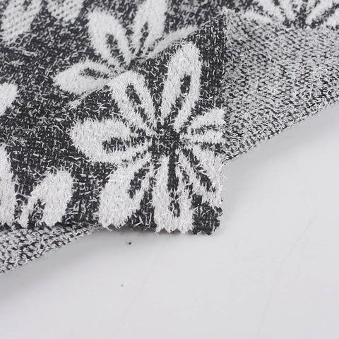 White Floral Jacquard, Polyester, 260 gsm