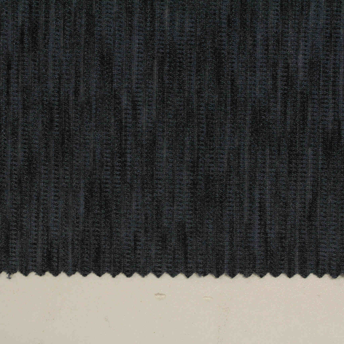 Viscose Polyester Stretch Chunky Knit Fabric, 182 gsm, 148 cm — Black