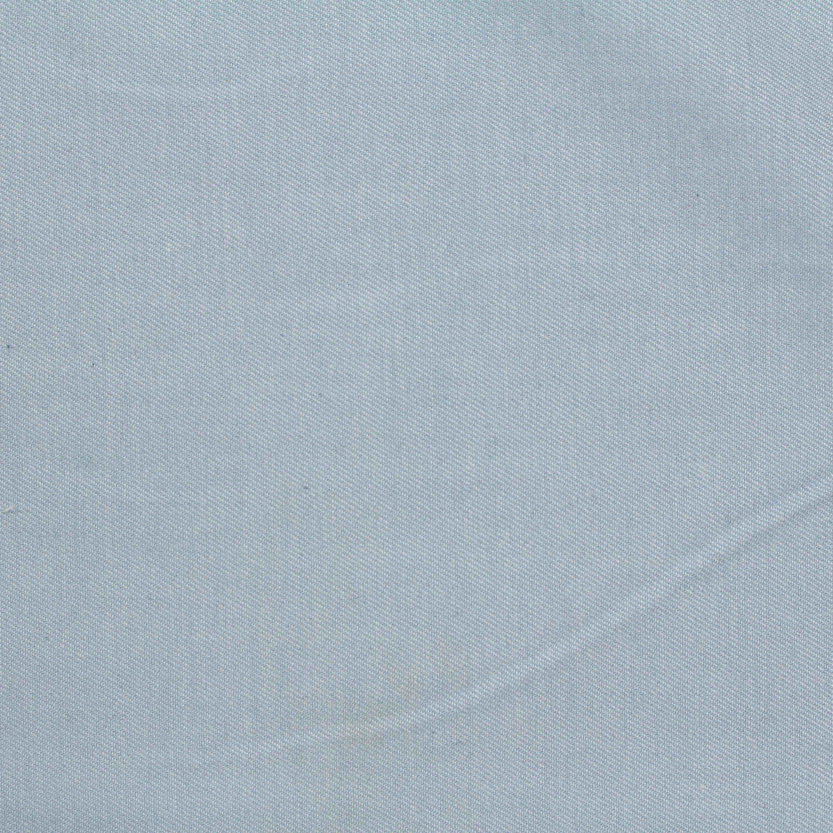100% Cotton Chambray Fabric, 130 gsm, 145 cm — Blue