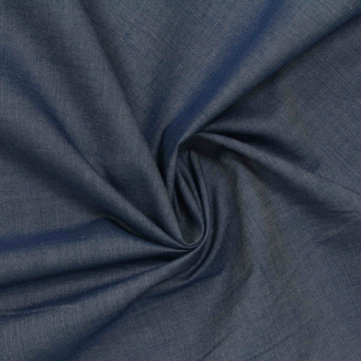 100% Cotton Chambray Fabric, 109 gsm, 145 cm — Navy