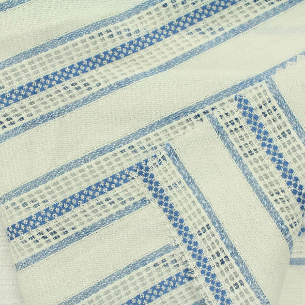 Blue Horizontal-Stripe Woven, Cotton, 80 gsm, 145 cm, ref EF-206515