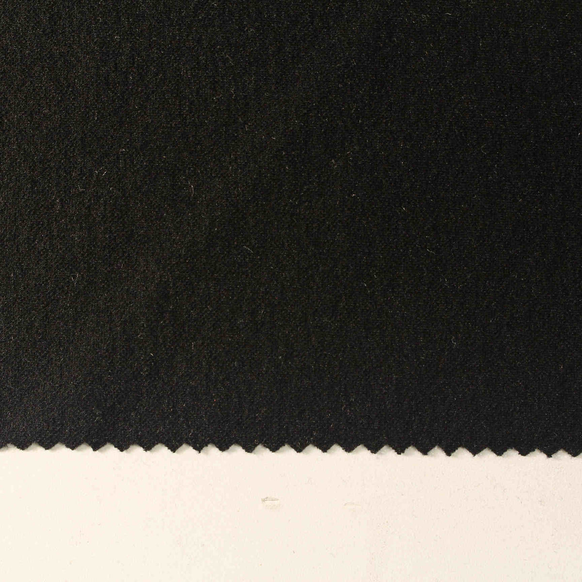 Jacquard Viscose Nylon Blend Stretch Knit Fabric, 420 gsm, 160 cm — Black, ref EF-207158