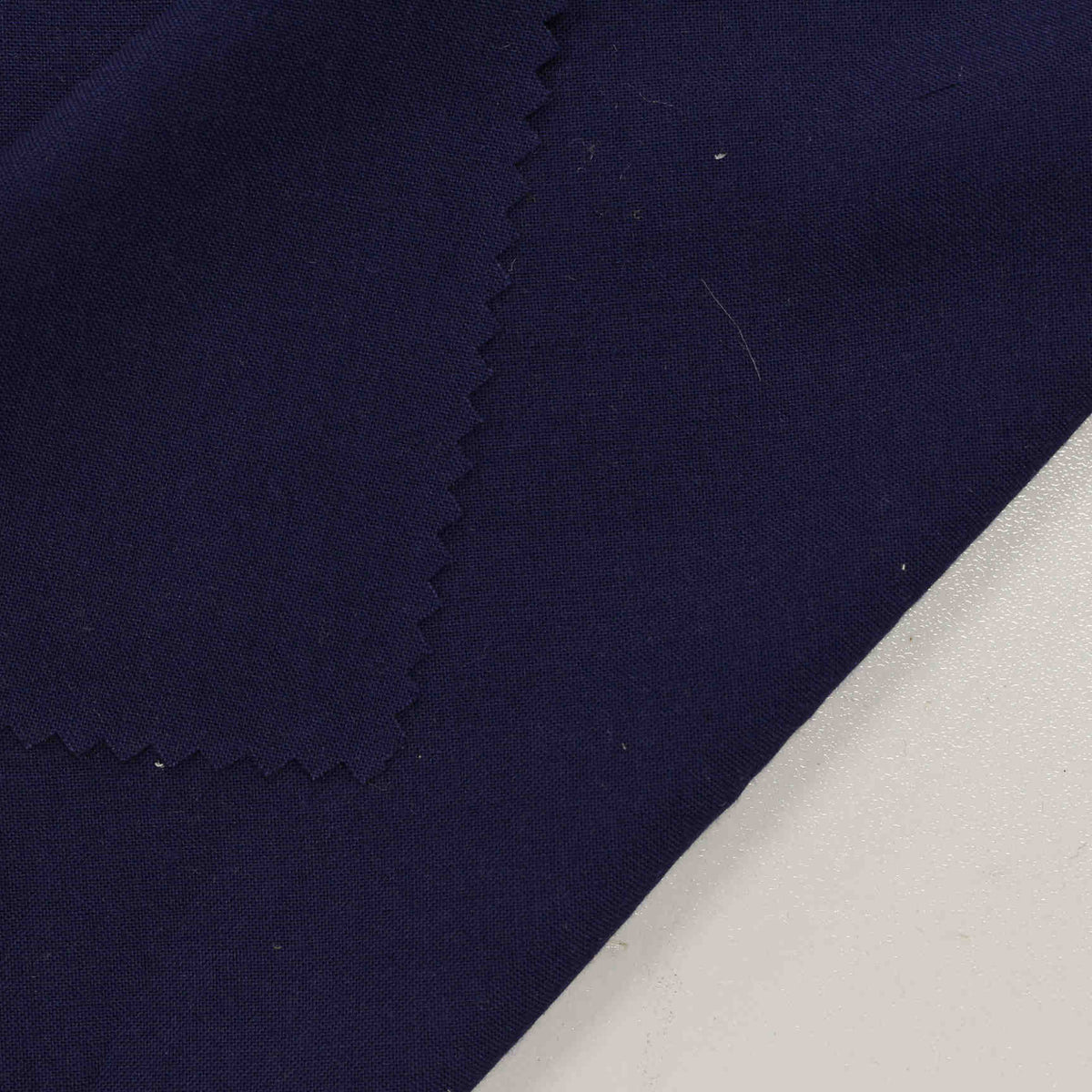 100% Viscose Poplin Fabric, 120 gsm, 145 cm — Navy