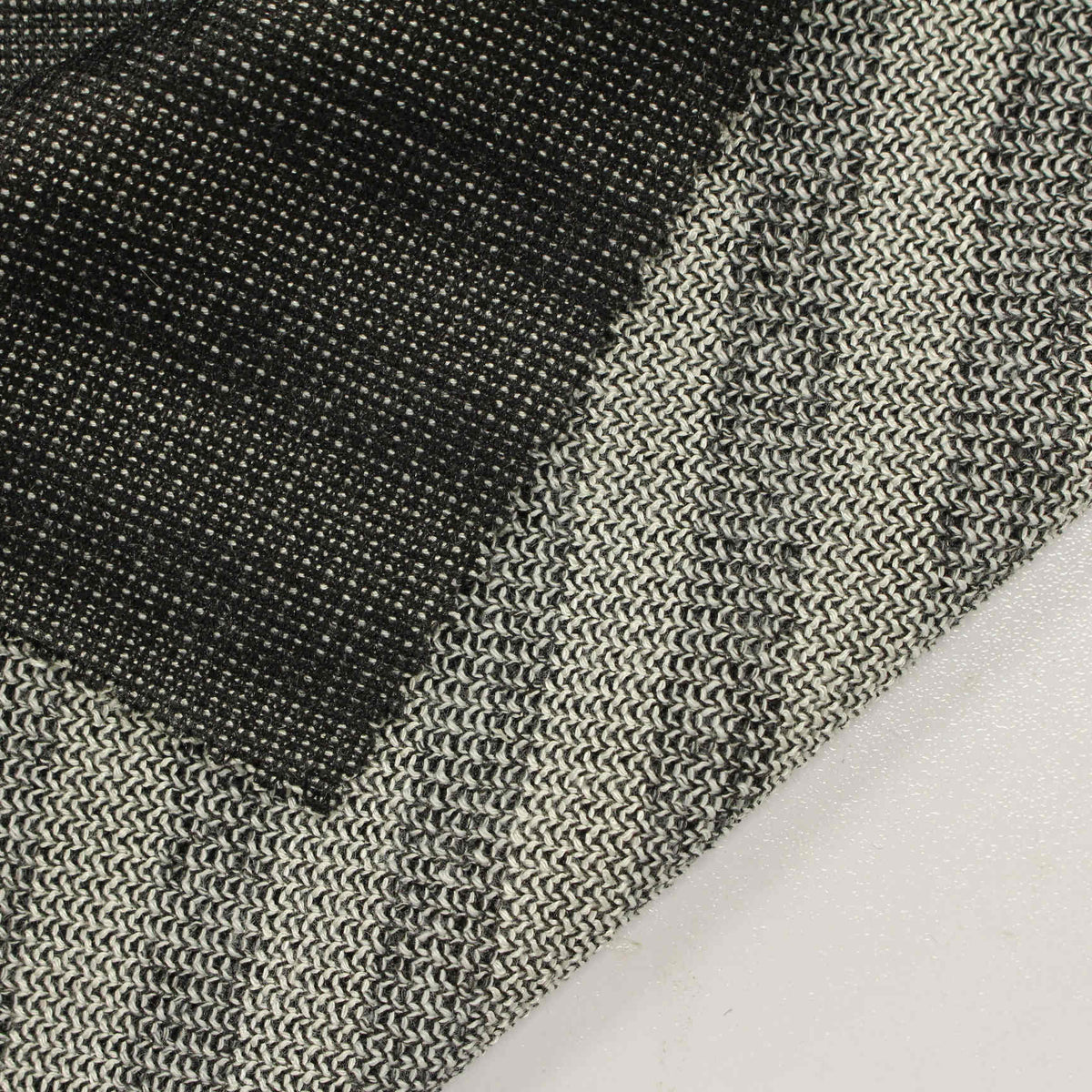 Light Grey Marl Chunky Knit, Poly-Viscose, 210 gsm, 150 cm