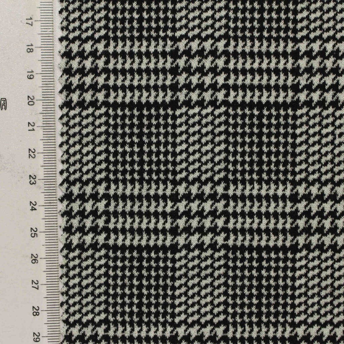 Black Houndstooth Knit, Polyester, 260 gsm, 155 cm, ref EF-210308