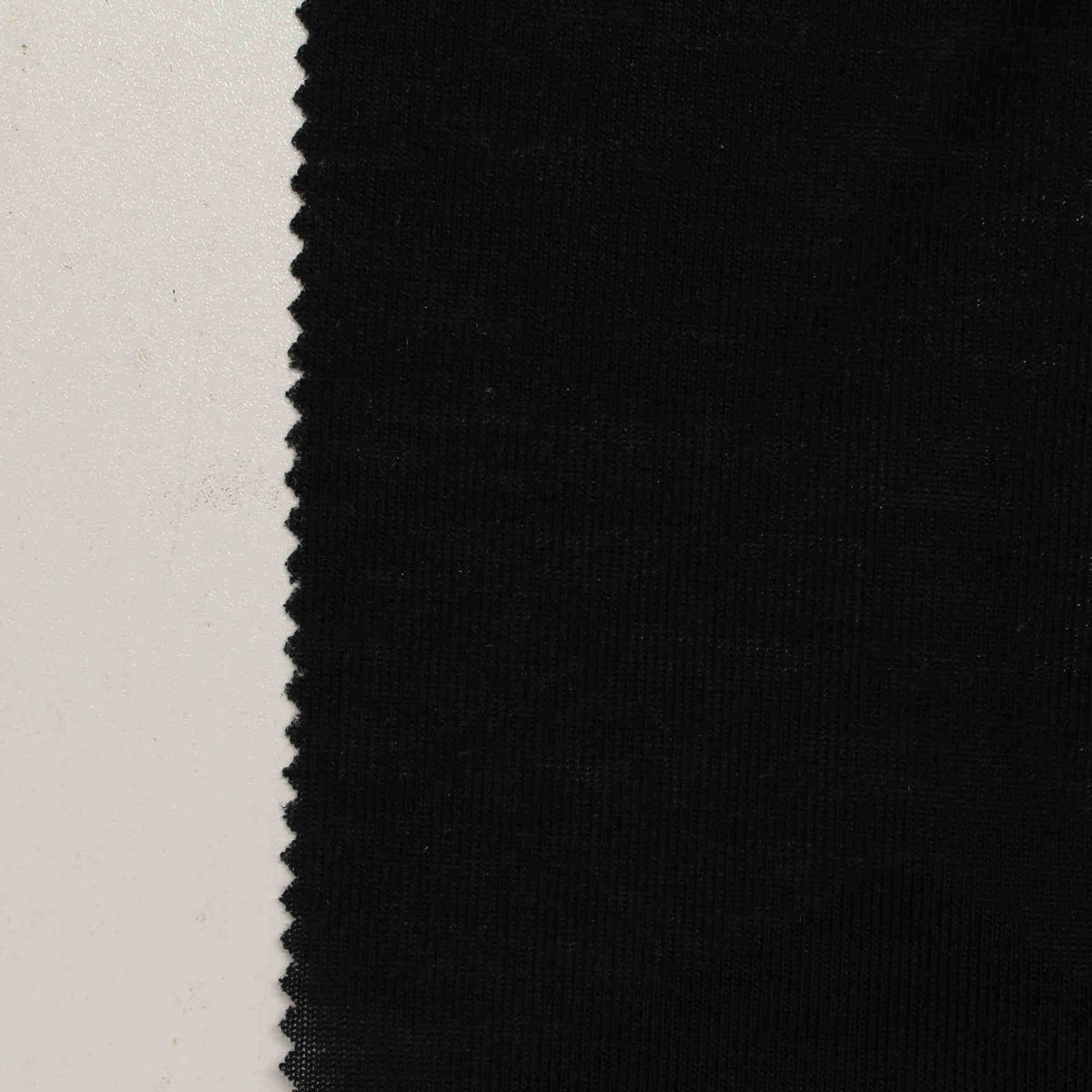 Polyester Viscose Stretch Chunky Knit Fabric, 156 gsm, 145 cm — Black