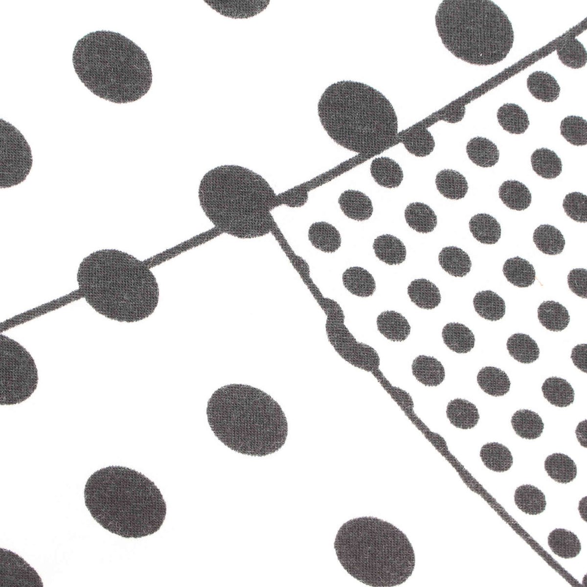 Black Dots Jersey Knit, Polyester, 192 gsm, ref EF-213613