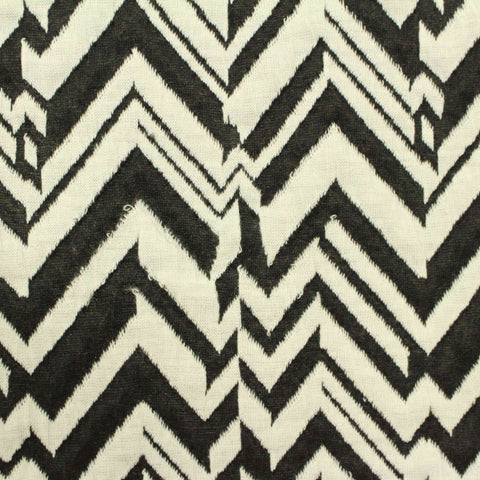 Black Zigzag Jacquard, Polyester, 200 gsm