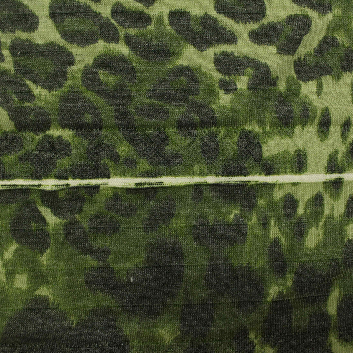 Dark Green Leopard Jacquard, Poly-Viscose