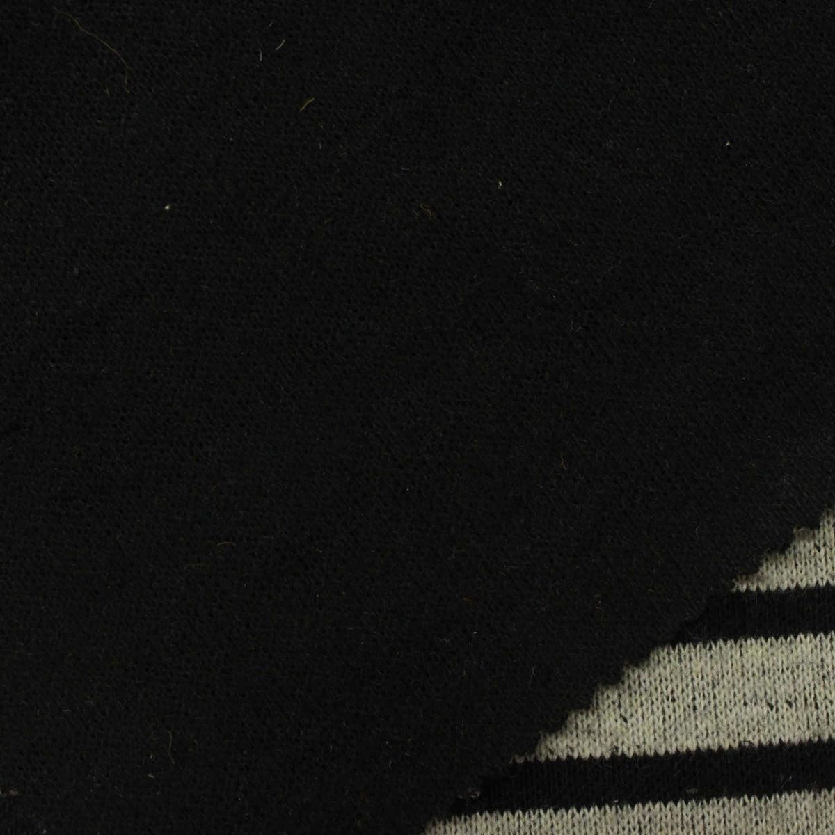 Black Horizontal-Stripe Chunky Knit, Poly-Acrylic, 460 gsm