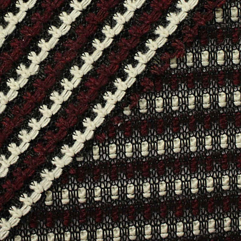 Off-White Stripes Chunky Knit, Poly-Acrylic