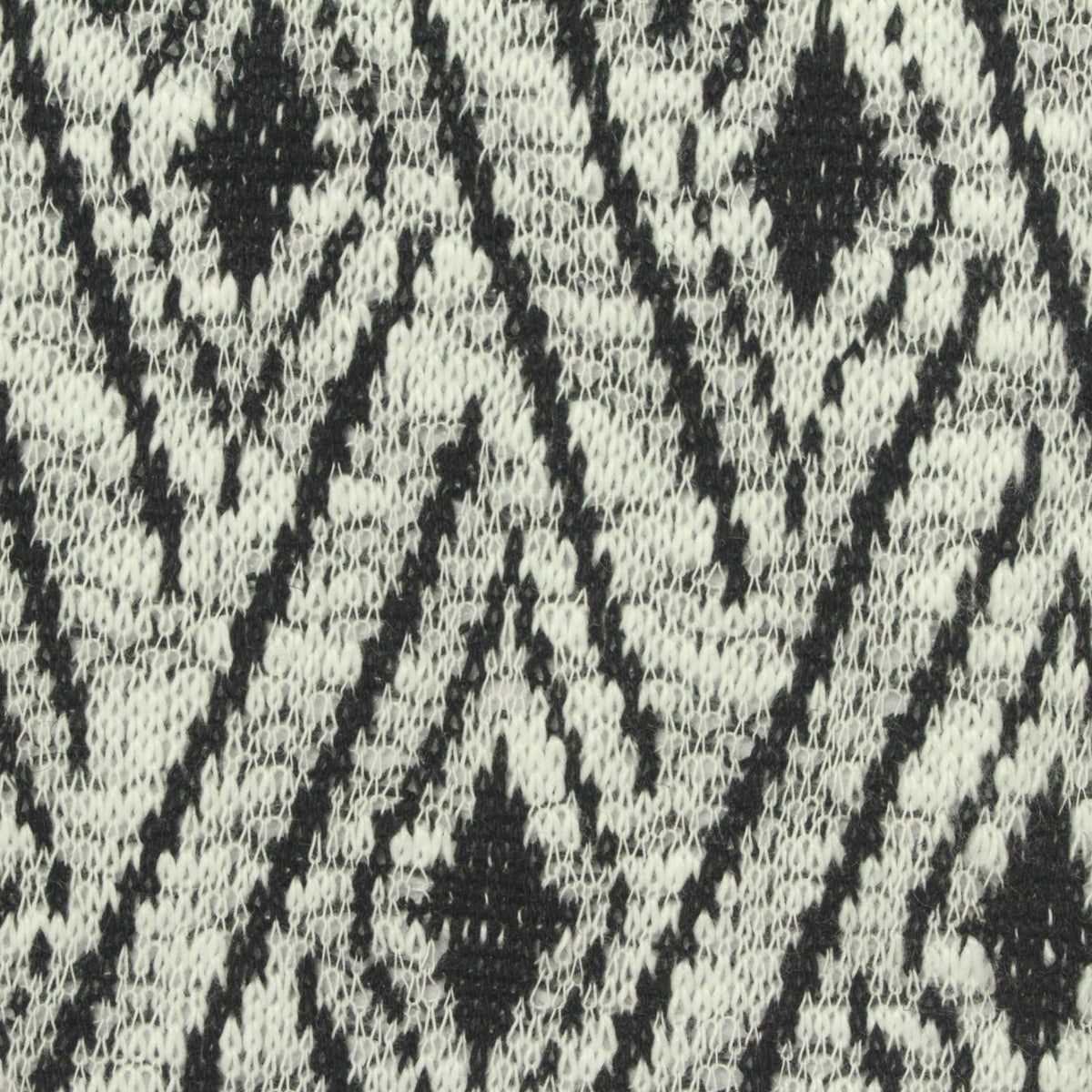 Black Houndstooth Chunky Knit, Polyester, 195 gsm