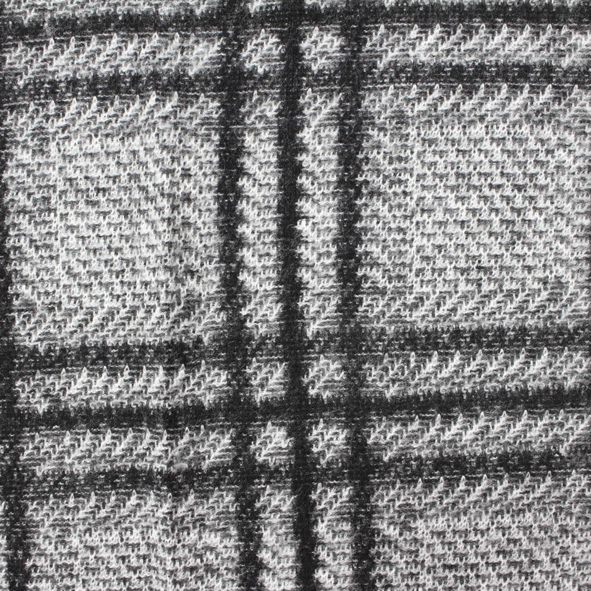 Black Plaid Jacquard, Viscose-Poly, 205 gsm