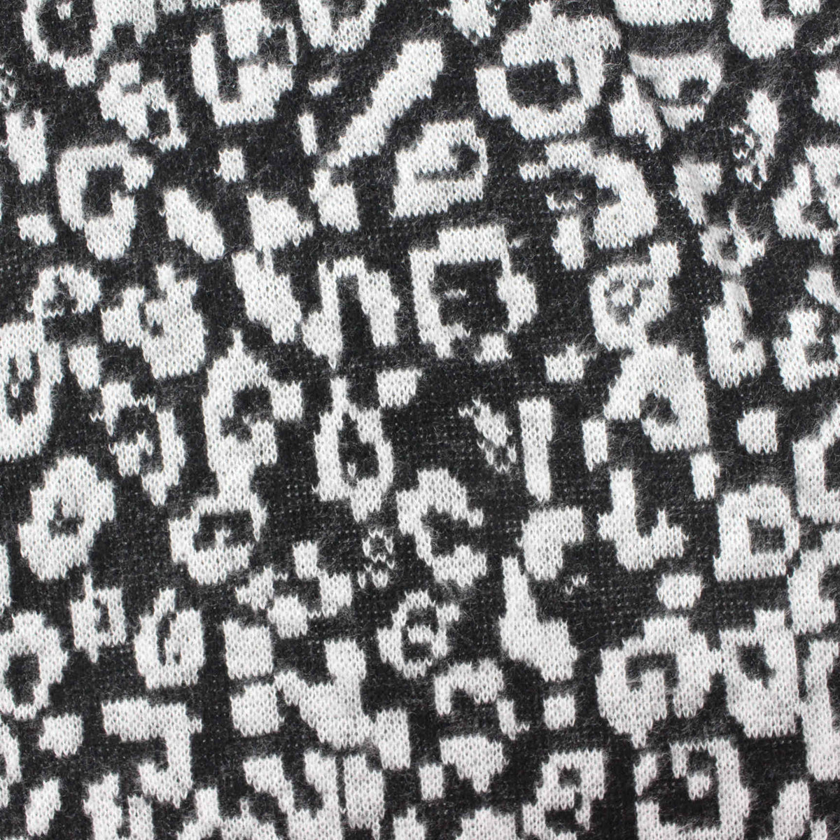 Black Leopard Jacquard, Viscose-Poly, 247 gsm