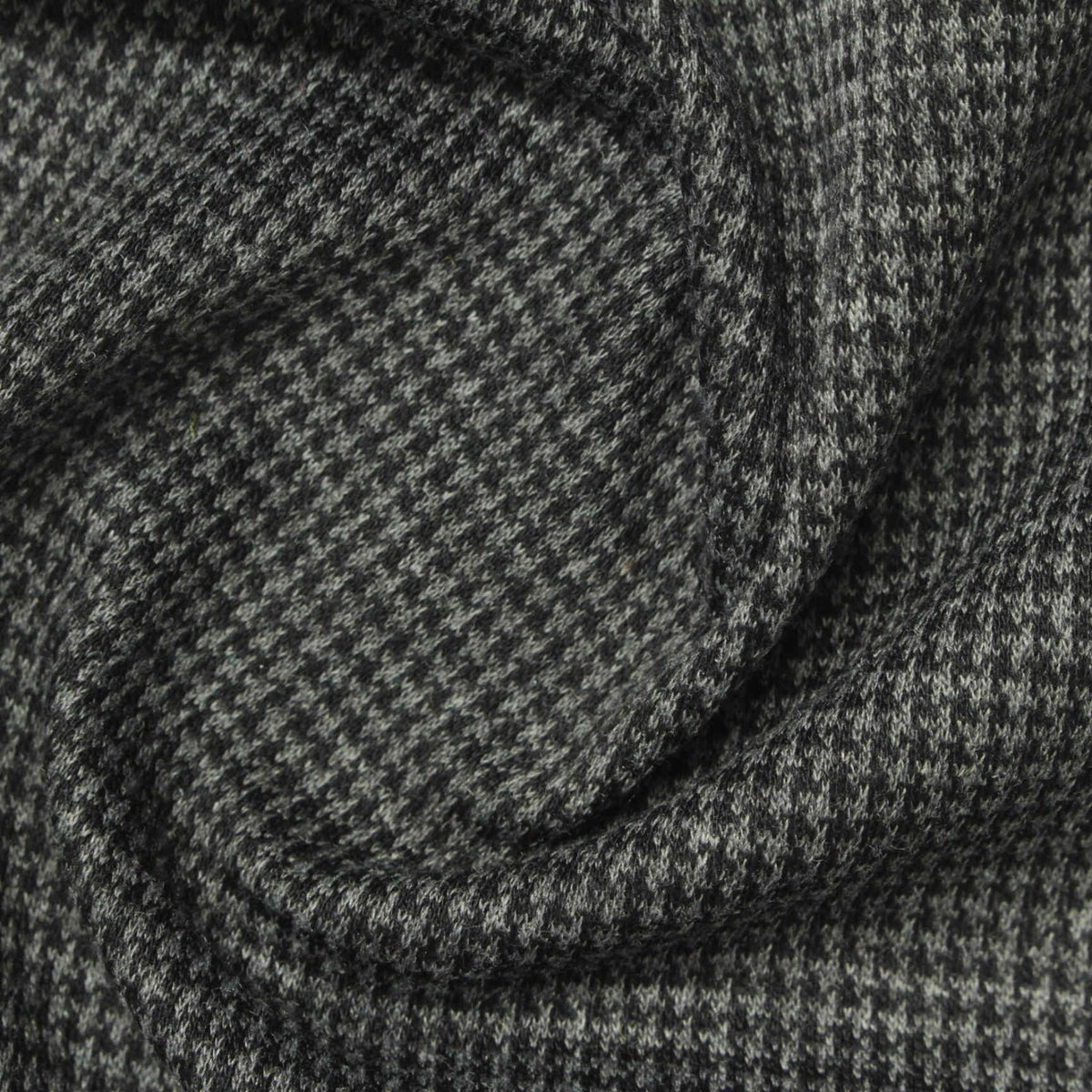 Black Houndstooth Knit, Polyester, 280 gsm, 165 cm