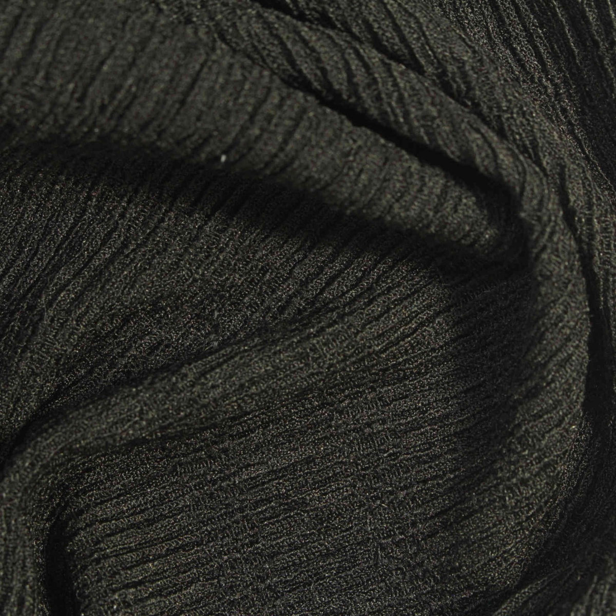 Polyester Stretch Crepe Fabric, 176 gsm, 147 cm — Black