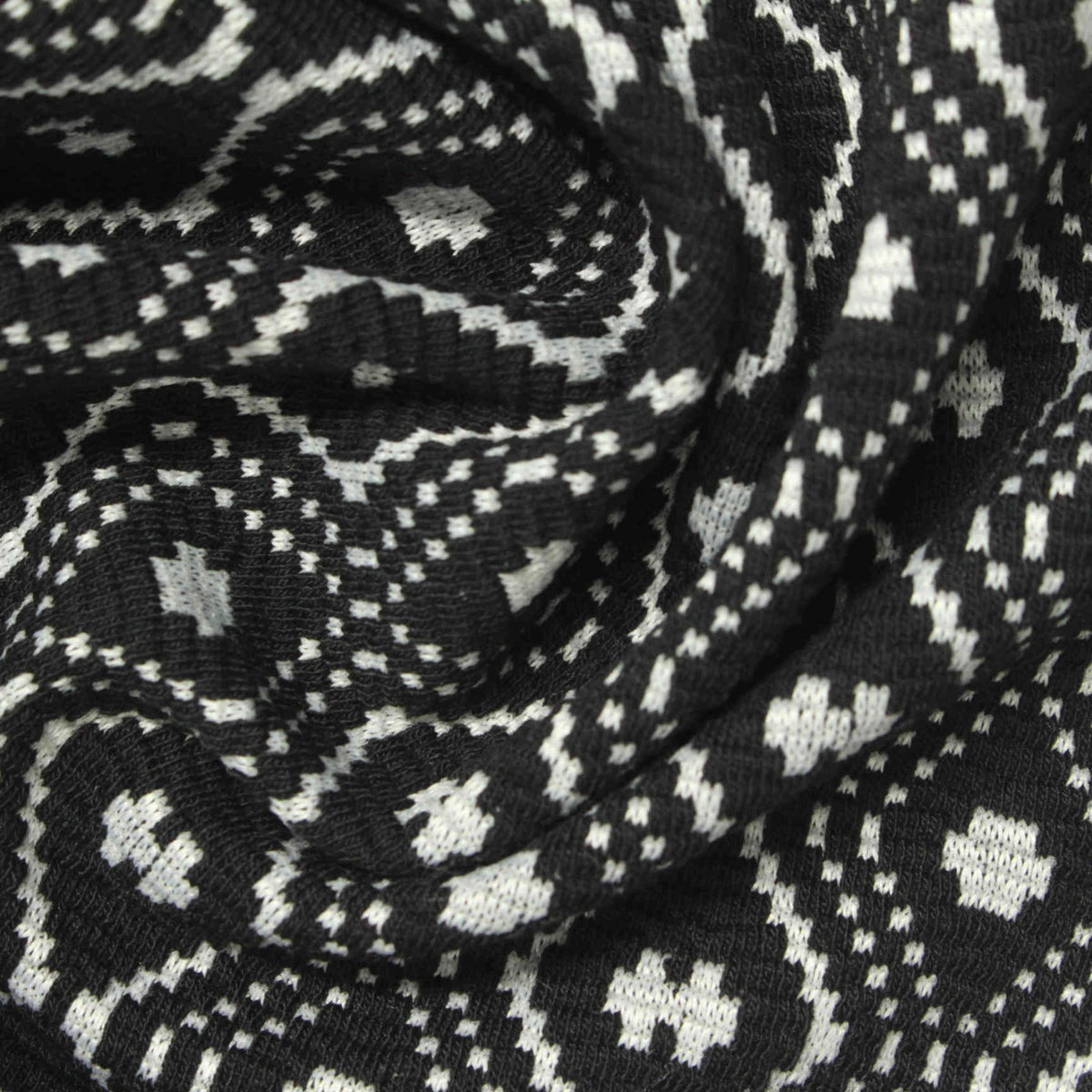 Black Geometric Jacquard, Polyester, 320 gsm