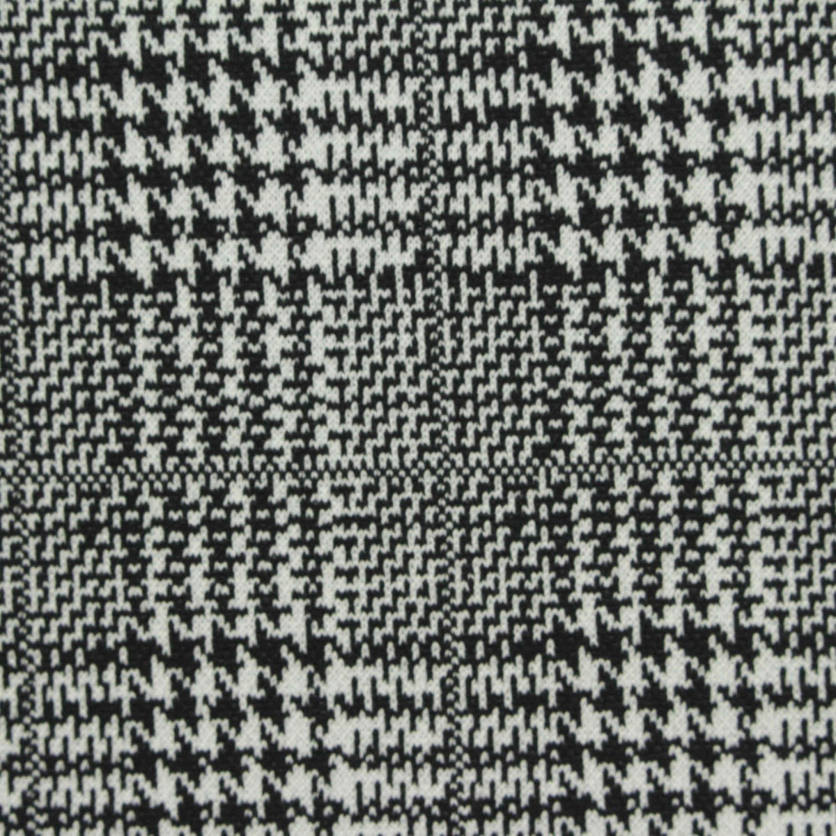 Black Houndstooth Jacquard, 285 gsm