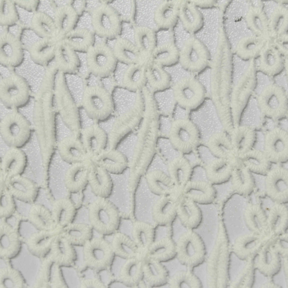 White Floral Knit, Polyester, 125 cm