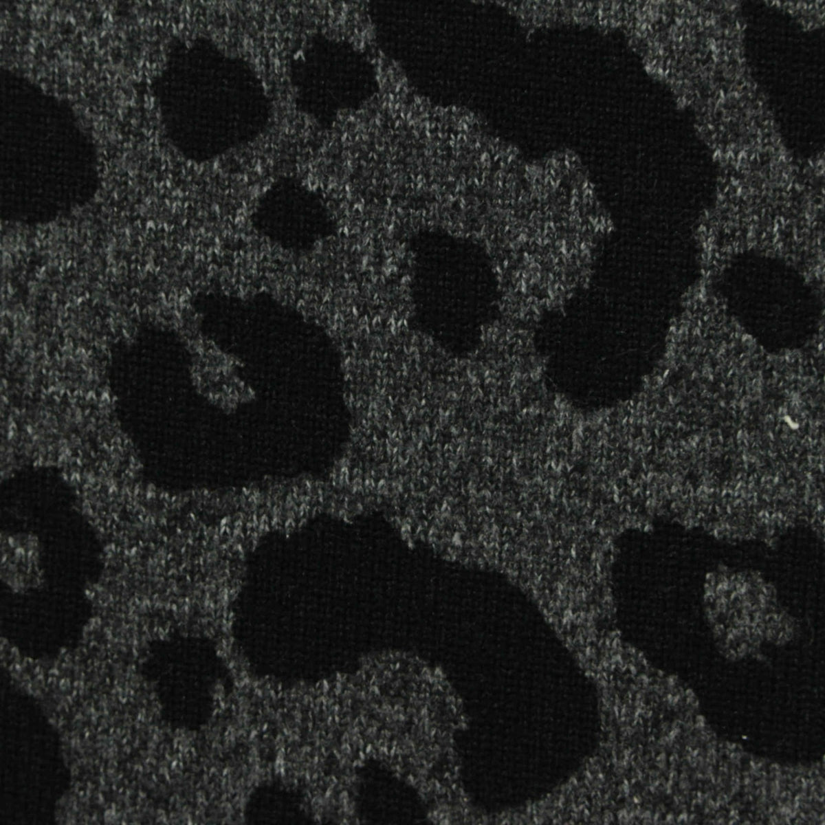 Black Leopard Chunky Knit, Polyester, 240 gsm