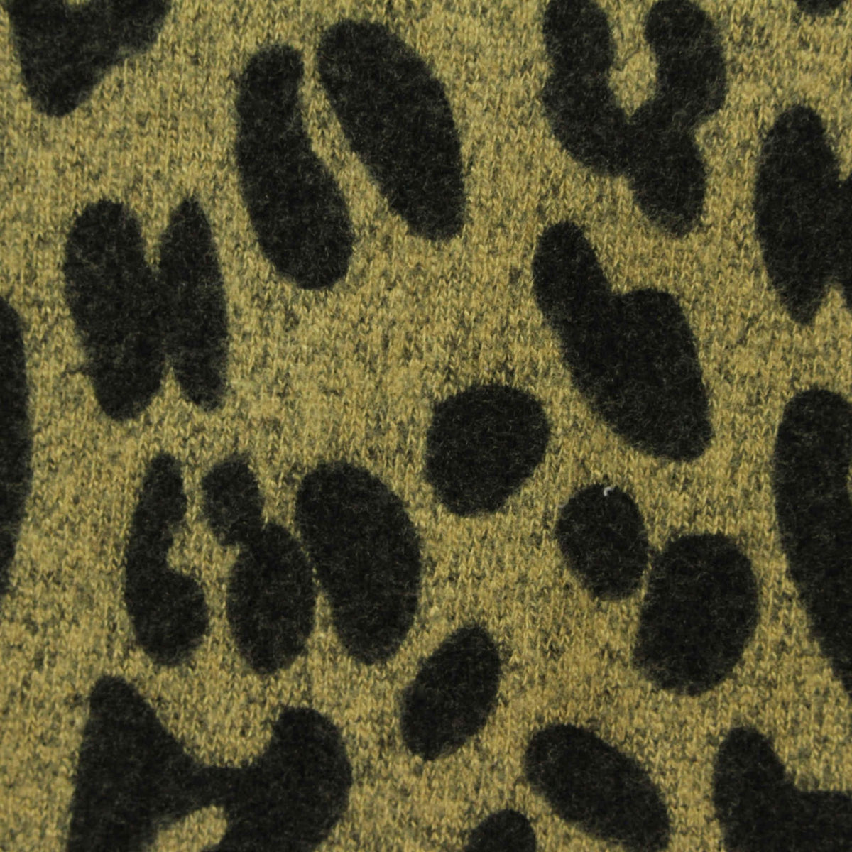 Black Leopard Chunky Knit, Viscose-Poly, 320 gsm