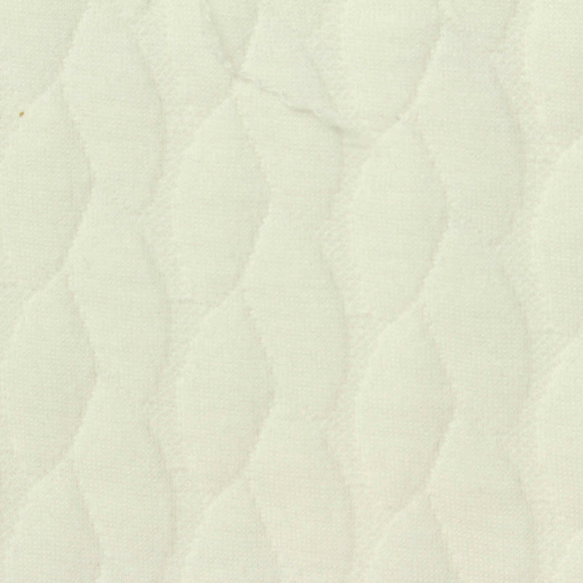 Cream Wavy-Diamond Jacquard, Polyester