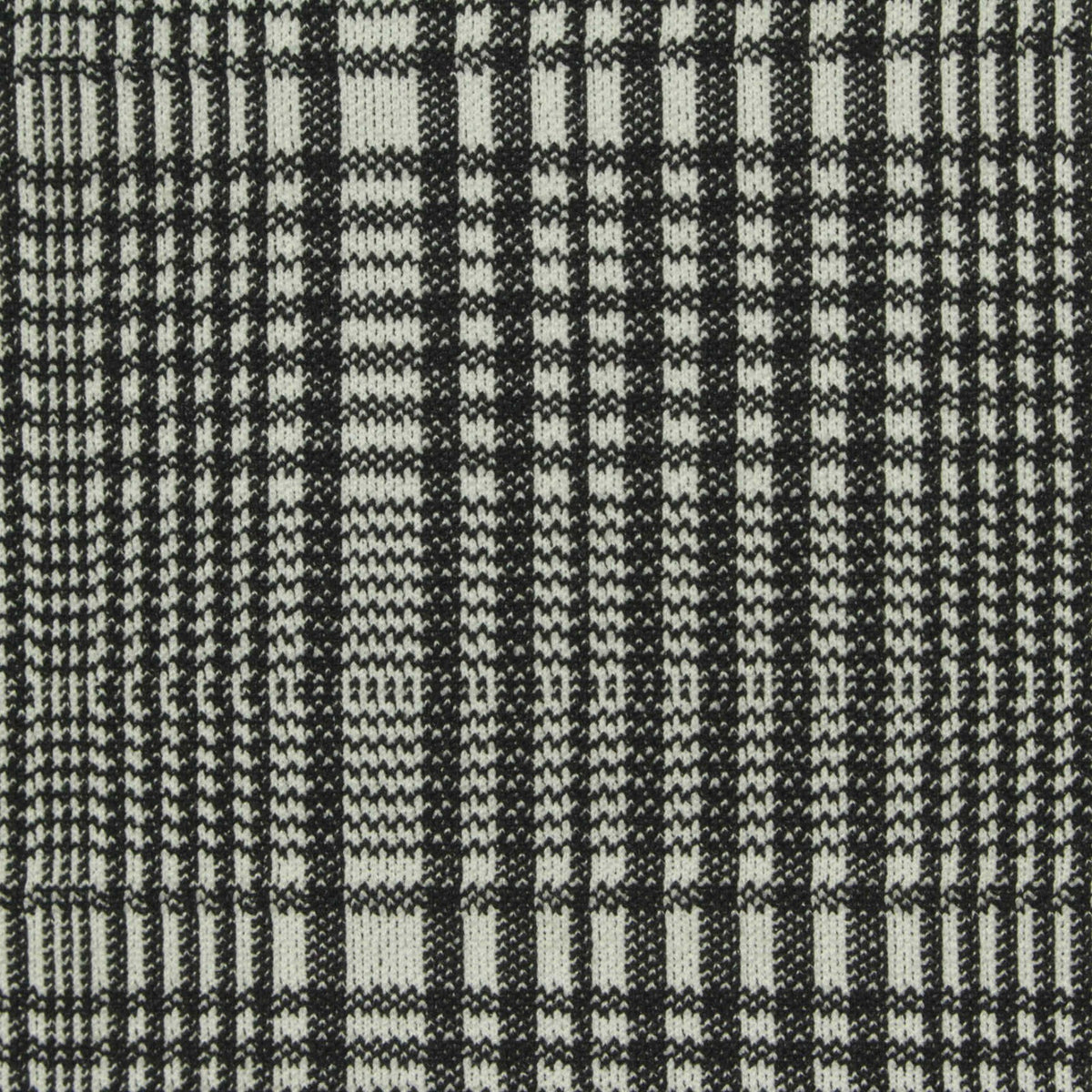 Black Plaid Jacquard, Polyester, 250 gsm