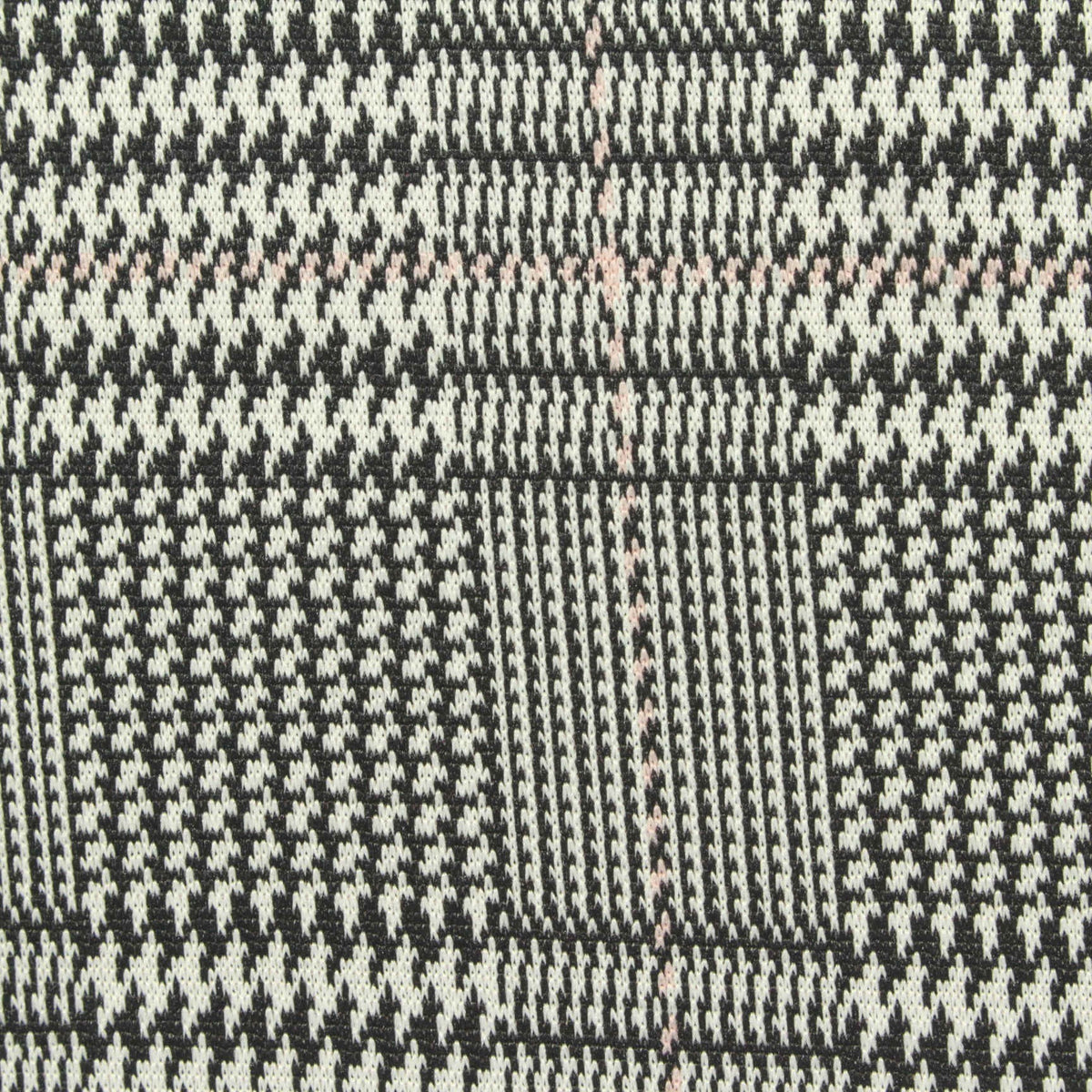 Black Houndstooth Jacquard, 310 gsm