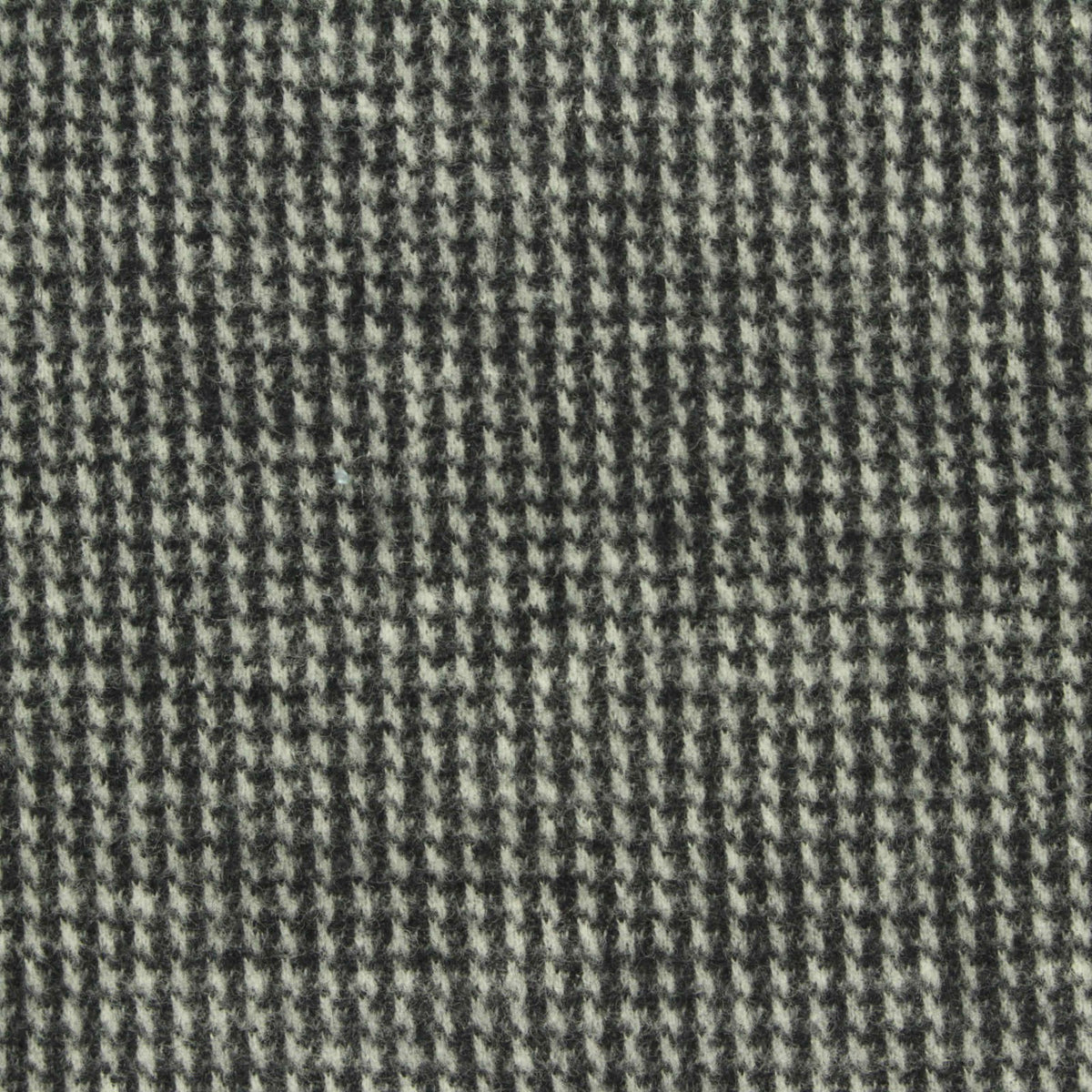 Black Houndstooth Jacquard, Poly-Cotton, 255 gsm