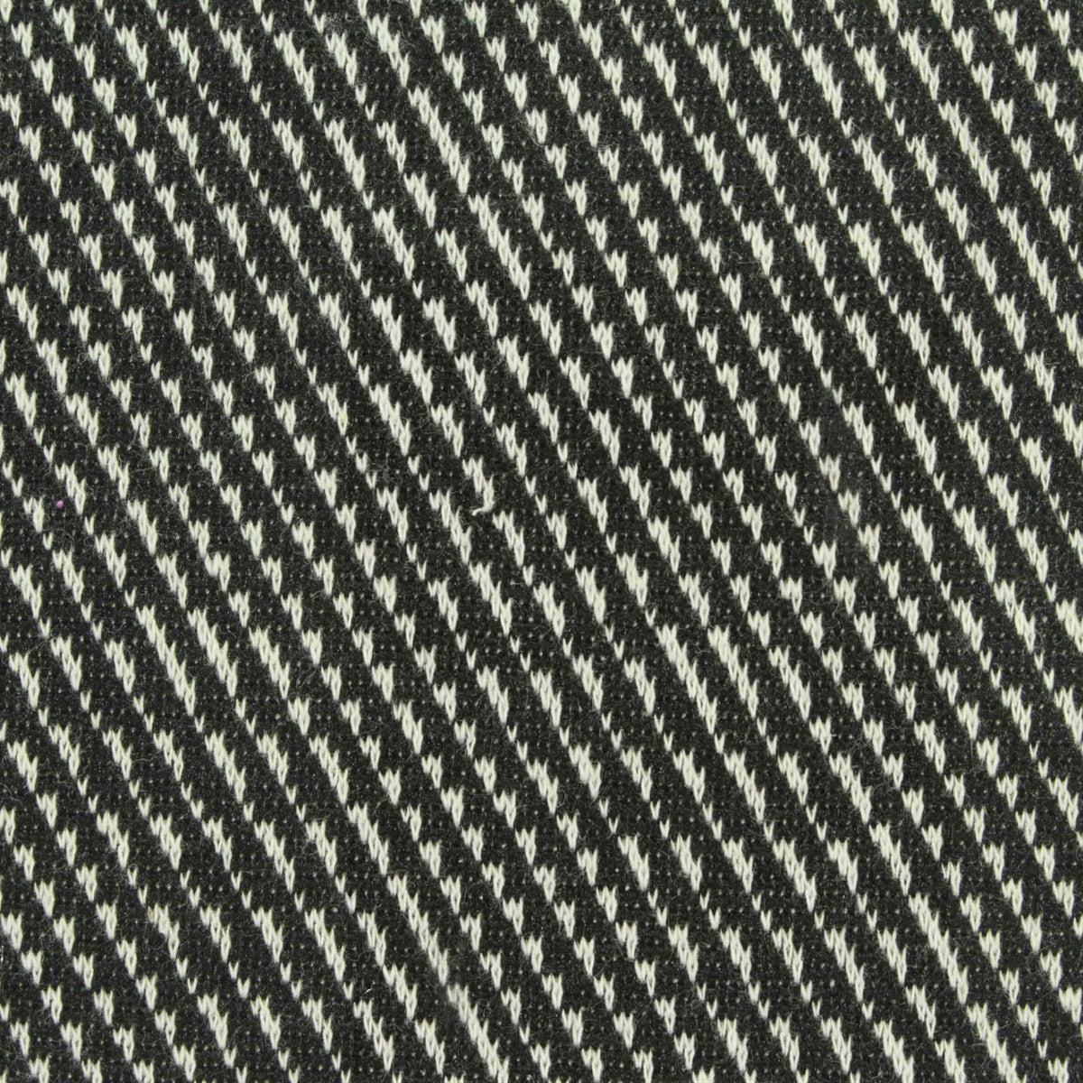 Black Houndstooth Jacquard, Poly-Cotton, 190 gsm