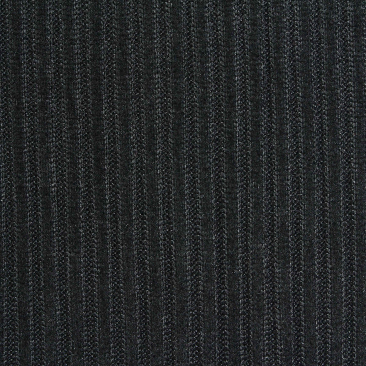 Brushed Polyester Stretch Chunky Knit Fabric, 195 gsm, 150 cm — Black