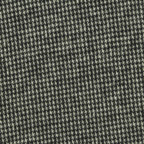 Black Houndstooth Jacquard, Poly-Cotton, 210 gsm, 170 cm