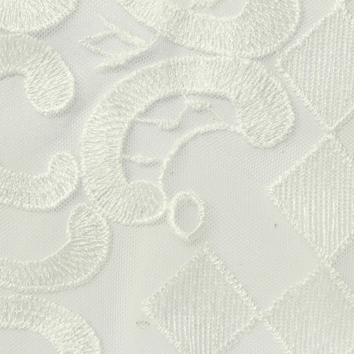 White Geometric-Diamond Knit, Polyester, 100 gsm