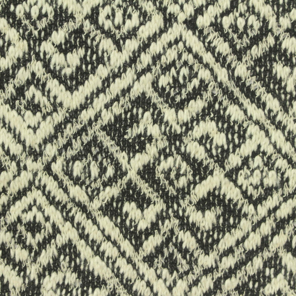 Black Geometric-Diamond Chunky Knit, Cotton-Poly, 238 gsm