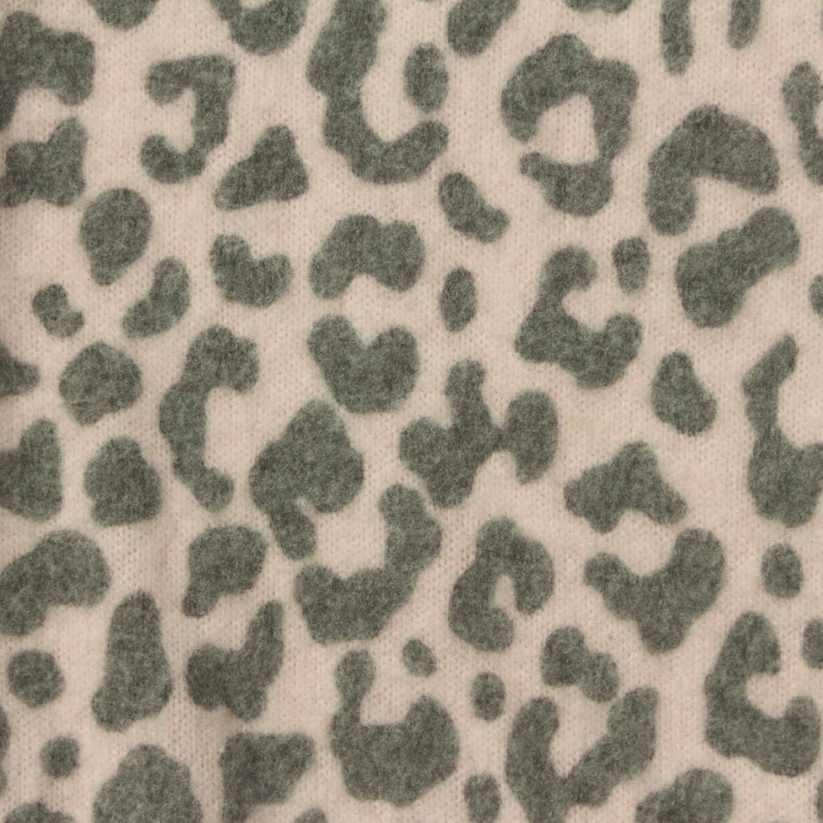 Grey Leopard Chunky Knit, Poly-Viscose